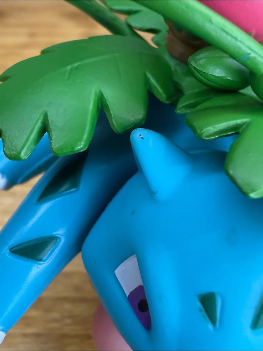 Pokemon Ivysaur Figure 2015 TOMY Toy Action Figure
